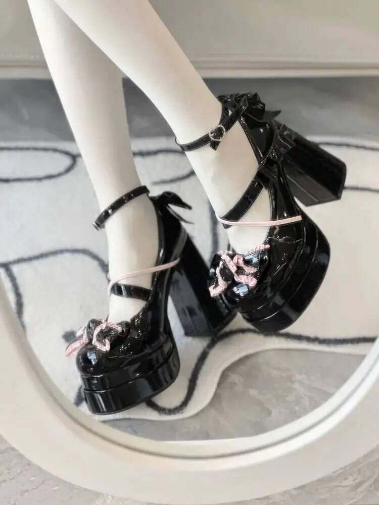Scarpe Mary Jane con plateau L - Party Games Cross Platform recensione e prezzo